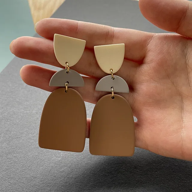 Модные Разноцветные геометрические акриловые висячие серьги AOMU в ретро-стиле