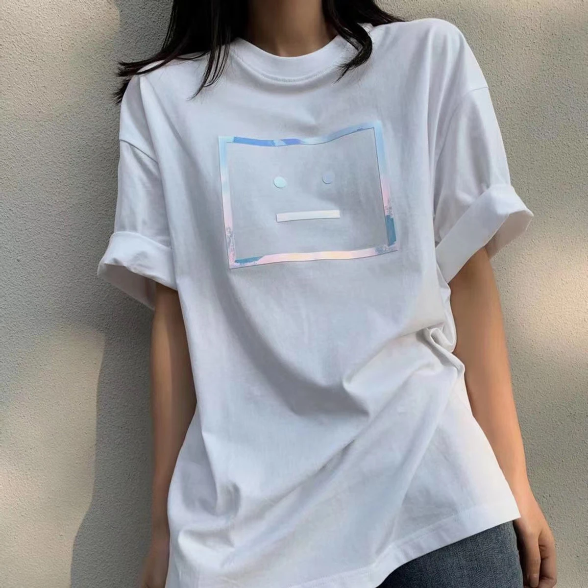 

2021 Summer Smile Face Pattern T-shirt Women Round Neck Short Sleeve Chic Cotton Pullover Tees Female Simple Casual Tunic Tops