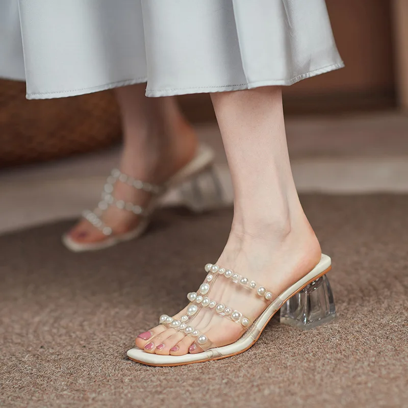 

Luxury Slippers Pearl Mules Women Crystal Heel Sandals Open Toe Slides Female Outdoor Flip Flops Party Slipper Women Hoof Heels