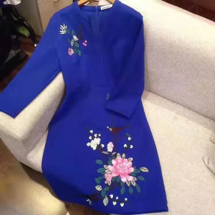 

Vestidos XXXL Dress 2021 Spring Summer Party Rose Red Blue Dresses Women V-Neck Cute Birds Floral Embroidery Dress Clothings