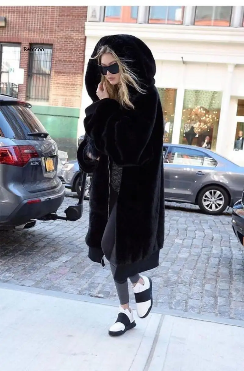 Oversized Winter Faux Fur Coat Women Parka Long Warm Faux Fur Jacket Coats Hoodies Loose Winter Coat Outwear Casaco Feminino