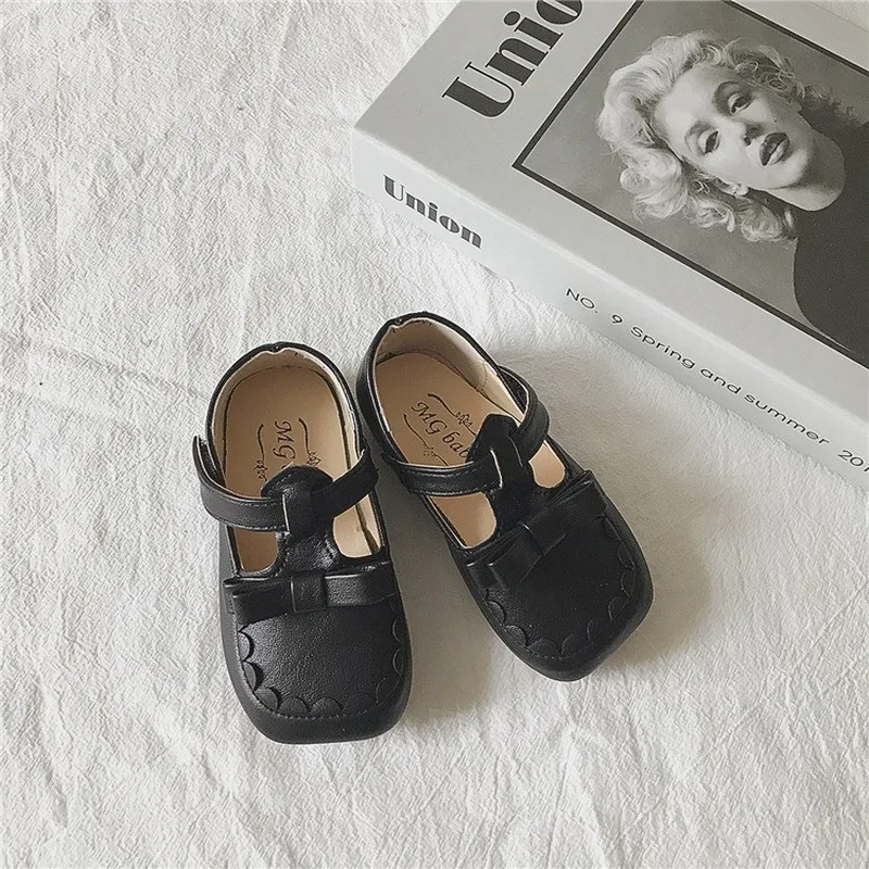 

College Girls Soft-soled Small Leather Shoes 2021 Spring and Autumn New Style Square Head Single Shoes Bow Baby Princess Shoes