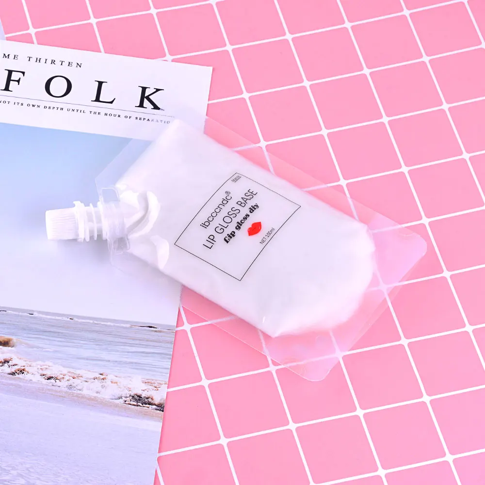 Матовый глянцевый блеск для губ ручной работы 100 мл гелевый материал без запаха