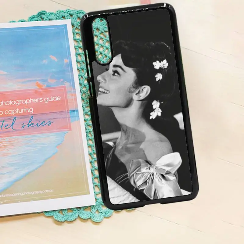 

Audrey Hepburn famous actor luxury design shell Phone Case PC for iPhone 11 12 pro XS MAX 8 7 6 6S Plus X 5S SE 2020 XR