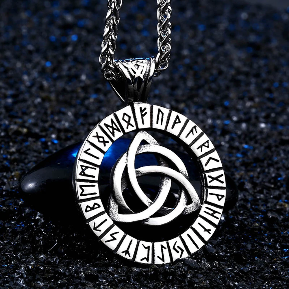 

Vintage Viking Rune Pendant Necklace Men's Chain Nordic Stainless Steel Odin Celtics Knot Trinity Necklace Biker Amulet Jewelry