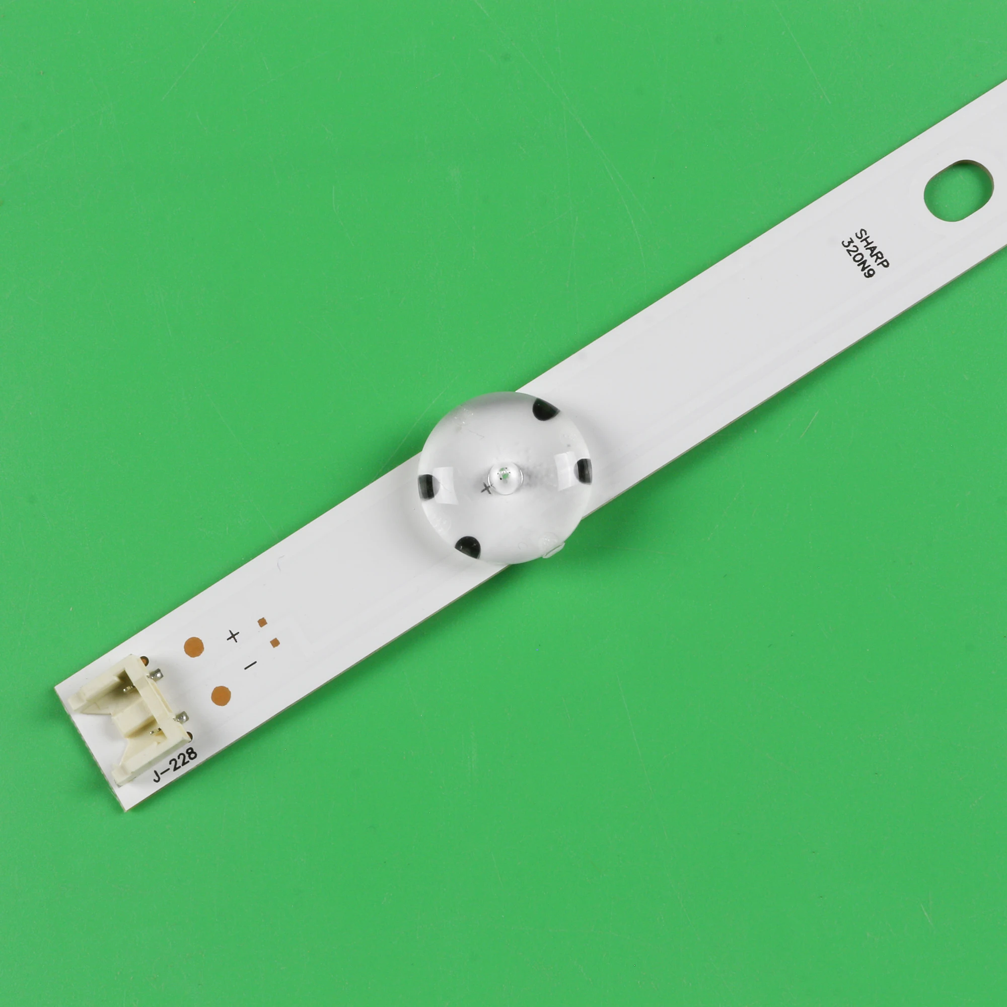 Светодиодная лента для подсветки телевизора LG 32 дюйма innotek direct CSP 32LH590B 32LH570U SVL320AL5