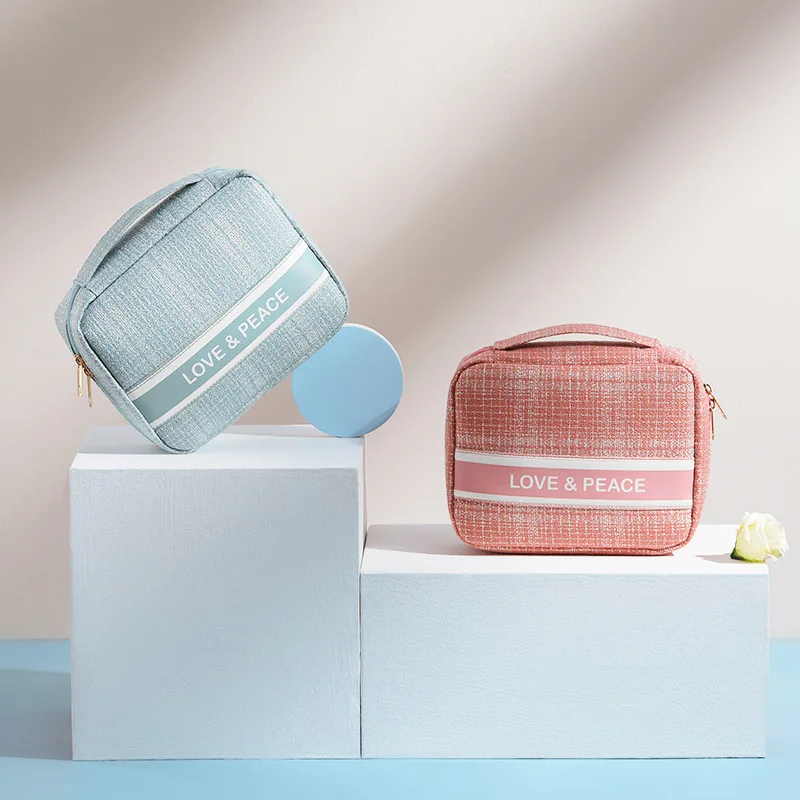 

The NewSmall Fragrance Series Square Travel Storage BagPortable Square Cosmetic StorageBag