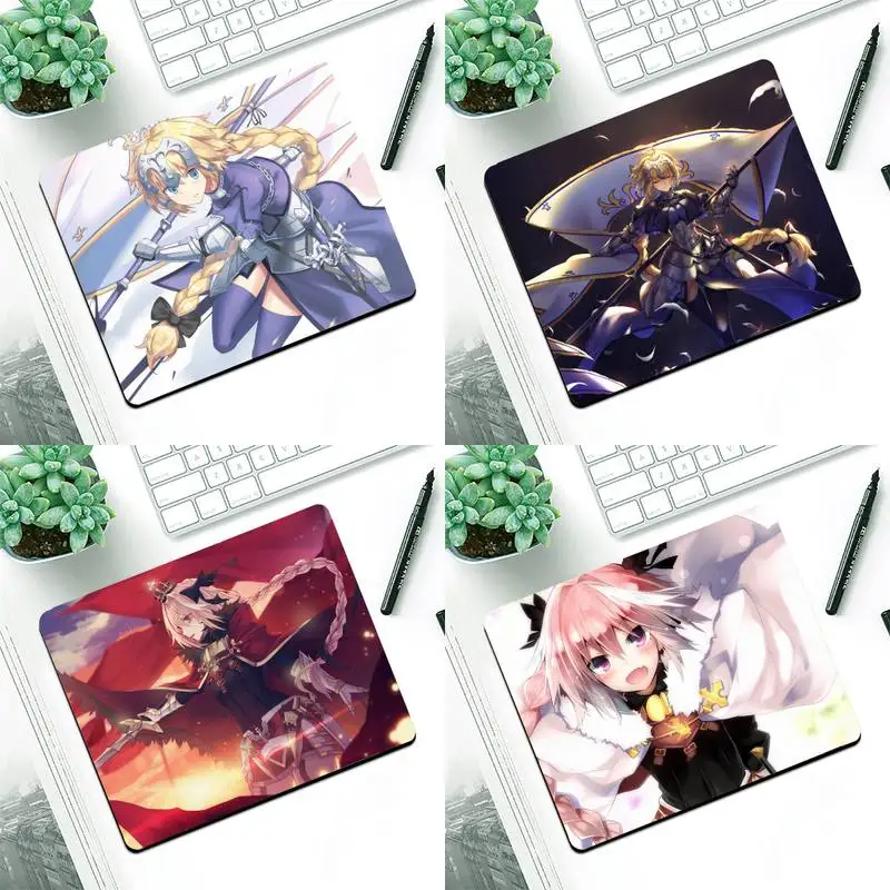 

YNDFCNB Fate Apocrypha Locking Edge Mouse Pad Game Small Pads Rubber Mouse Mat MousePad Desk Gaming Mousepad Cup Mat