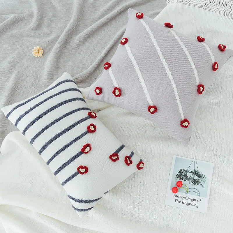 Вязаная наволочка для подушки однотонная цвета слоновой кости серый розовый