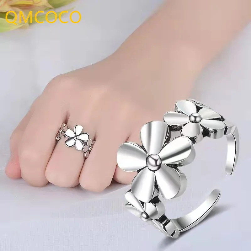 

QMCOCO Silver Color Simple Rings For Women Flowers Wedding Fashion Jewelry Open Adjustable Ring 2021 New Trendy Accessories