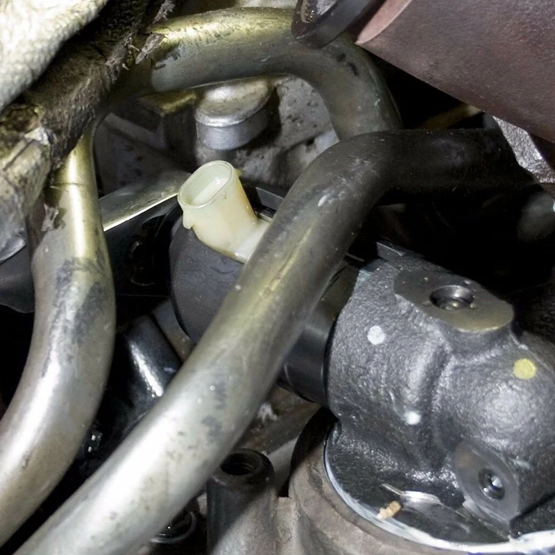 

Lisle 68210 IPR Socket for Ford Powerstroke 6.0 2 Pcs