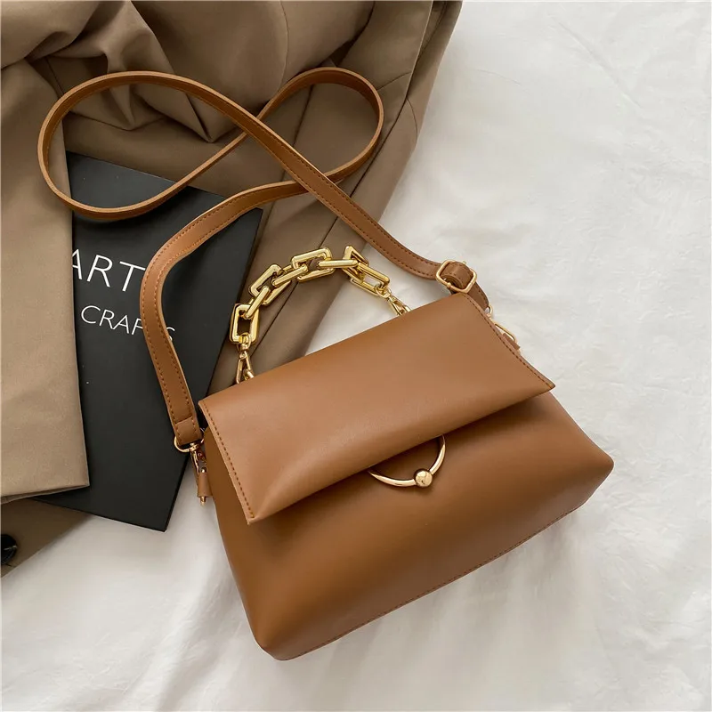 

Large capacity bag women's 2021 new fashion handbag simple chain texture Single Shoulder Messenger small square Bag Wallet