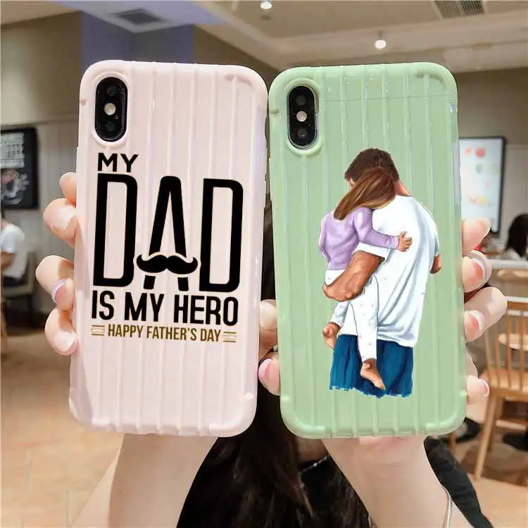 Семейный чемодан на колесиках с надписью Daddy I'm A Dad текстурный чехол для
