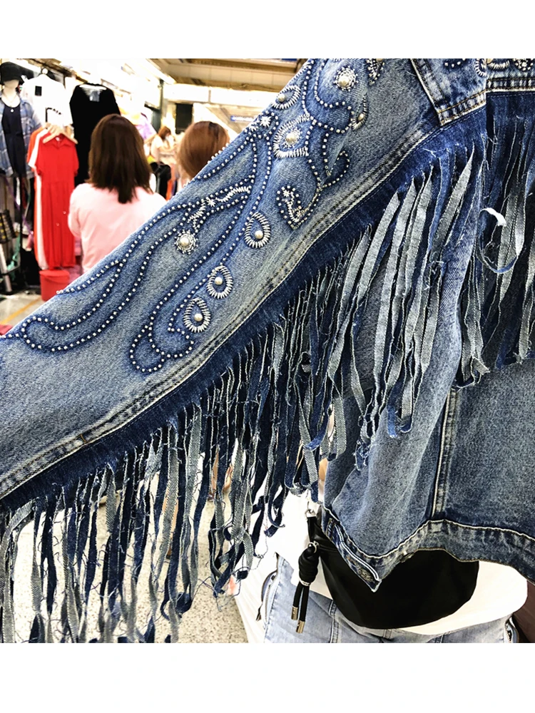 

Heavy craft, embroidery, rivets, patterns, old, washed, loose, denim jackets, women's new autumn, back stitching tassels