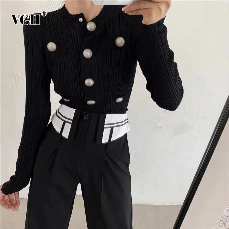 

VGH Casual Slim Buttons Solid Pocket Cardigan Female Round Neck Long Sleeve Fashion Temperament Sweater For Women Style 2021 New