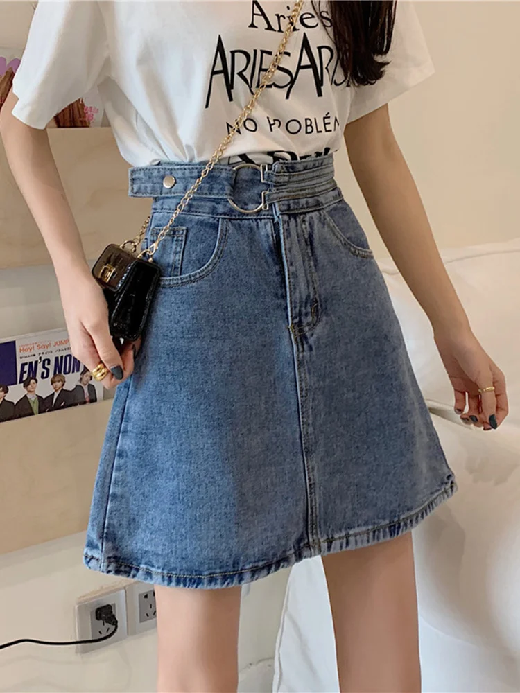 Юбка женская короткая трапециевидная с завышенной талией весна 2021 | Женская