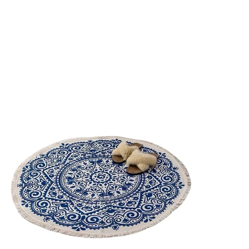 Круглый коврик в нордическом современном минималистичном ретро стиле для