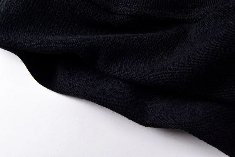 

Hoodies & Sweatshirts