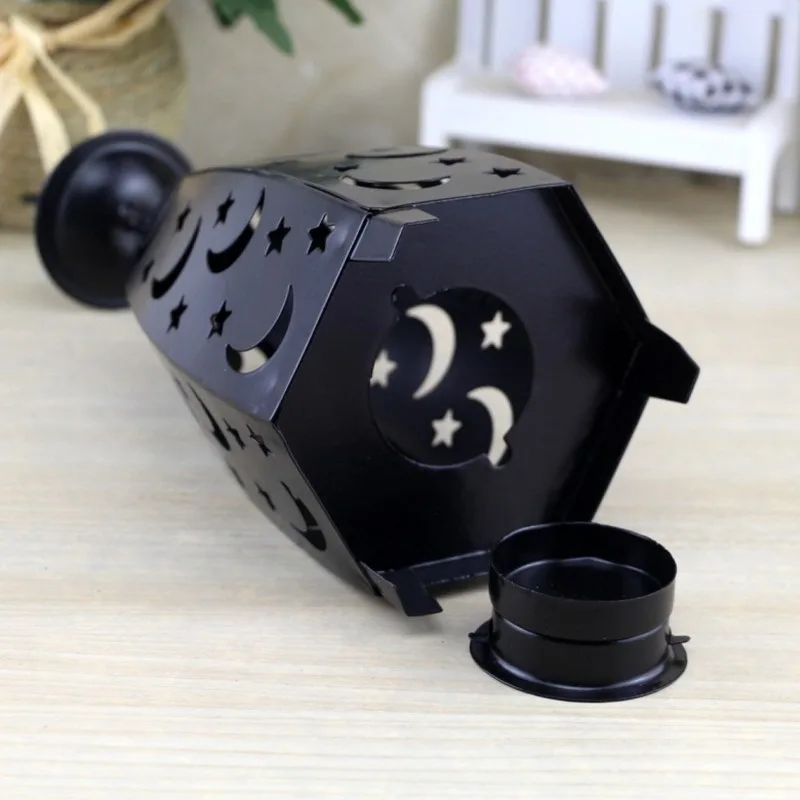 Retro Distressed Star and Moon Wrought Iron Wind Lamp Candle Holder Portable Pastoral Desktop Decoration Ornaments | Дом и сад