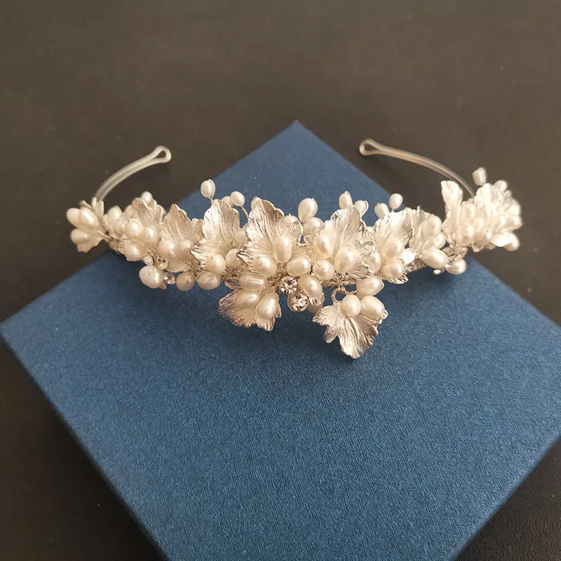 SLBRIDAL ручной работы Роскошные сплав лист с украшением в виде кристаллов Стразы