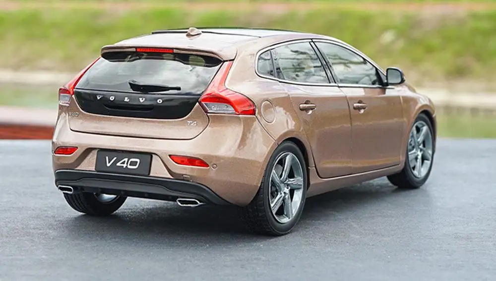 1/18 весы Volvo V40 T4 хэтчбек медный литой автомобиль модельные игрушки, коллекционные подарки