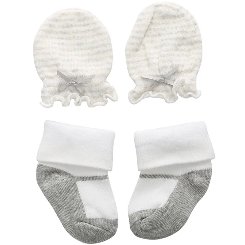 newborn lace socks + gloves gift set cotton baby 2 pairs/lot 0-1 year birthday girl cute princess dress sock |