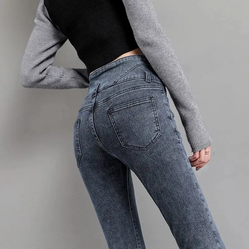 Классические женские узкие джинсы с эластичной талией осенне-зимние облегающие