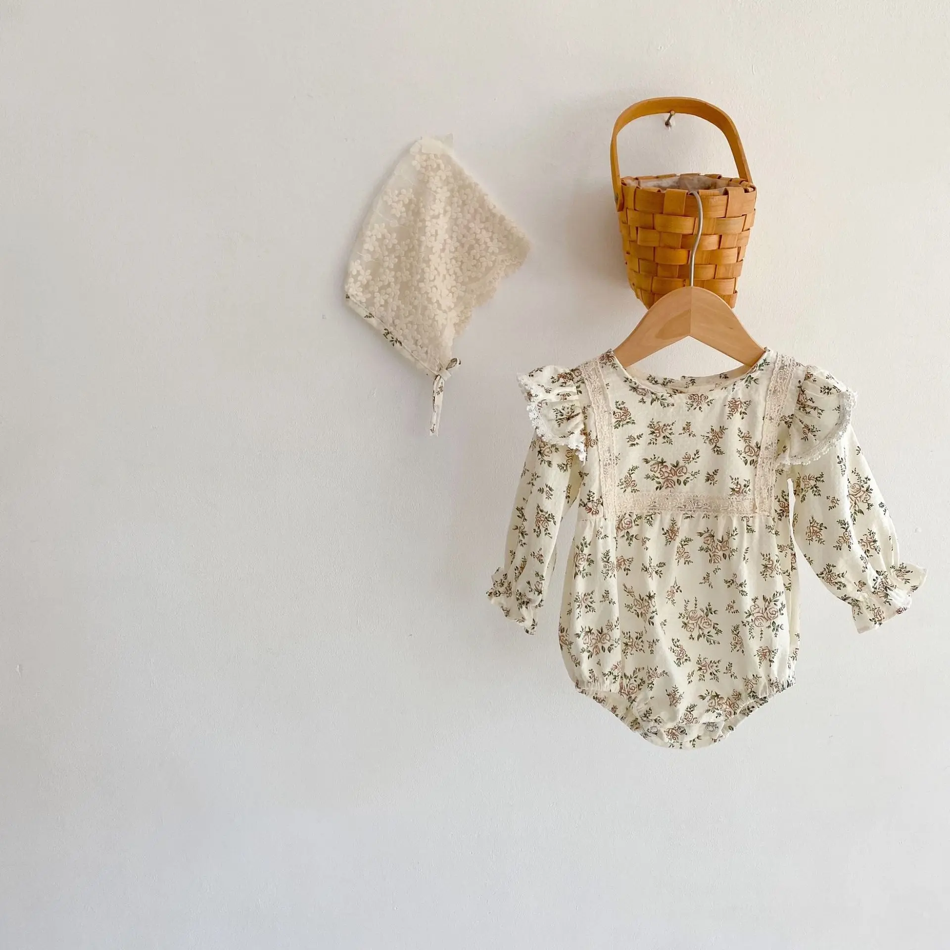 

Hetiso/одежда для малышей с цветочным рисунком винтажное Кружевное боди из 100% хлопка для новорожденных, Детский комбинезон с оборками и длинными рукавами для детей 0, 3, 6, 12 месяцев, От 2 до 3 лет