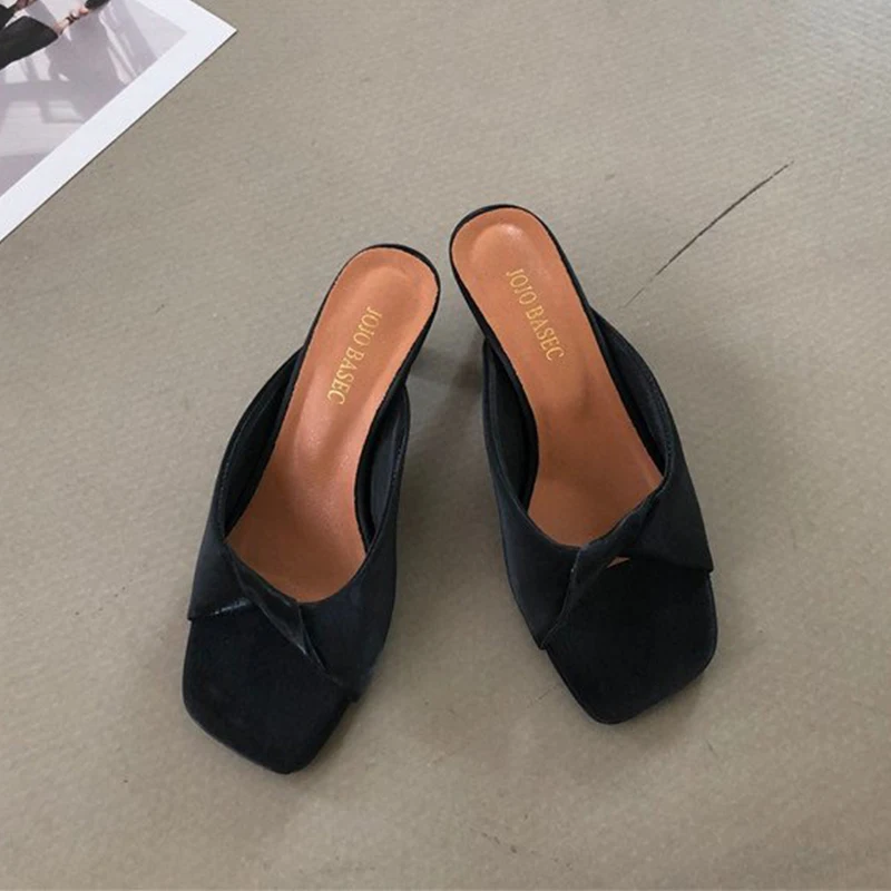 

2021 New Brand Women Slippers Summer Outdoor Sandals Fashion Square Toe High Heel Slippers Flip Flop Elegant Women Shoes Slides
