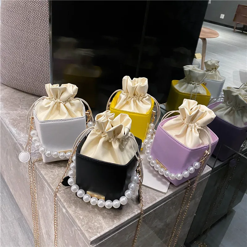 

Pearl Women's Small Handbag 2021 New Chain Shoulder Bag Leather Fashion Luxury Woman Wallet Designer Bucket Bag Free Shipping