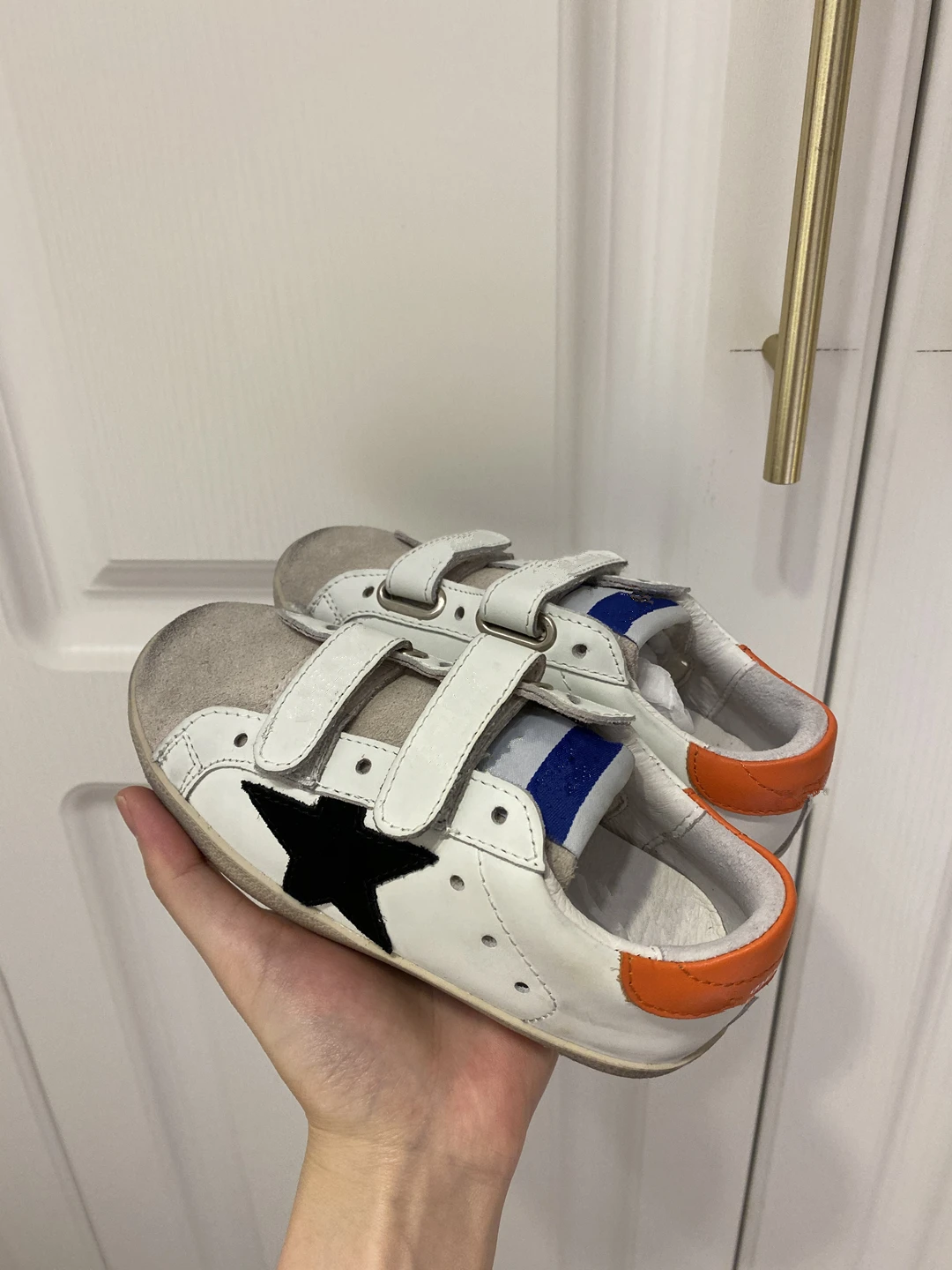

Genuine leather small white shoes star Velcro dirty shoes boys and girls new baby walking shoes children's soft soled shoes