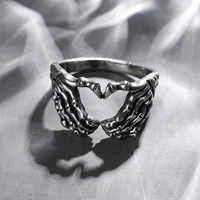 retro skull heart shaped ladies ring fashion men and women punk style hip hop skull heart ring party jewelry gift 2021