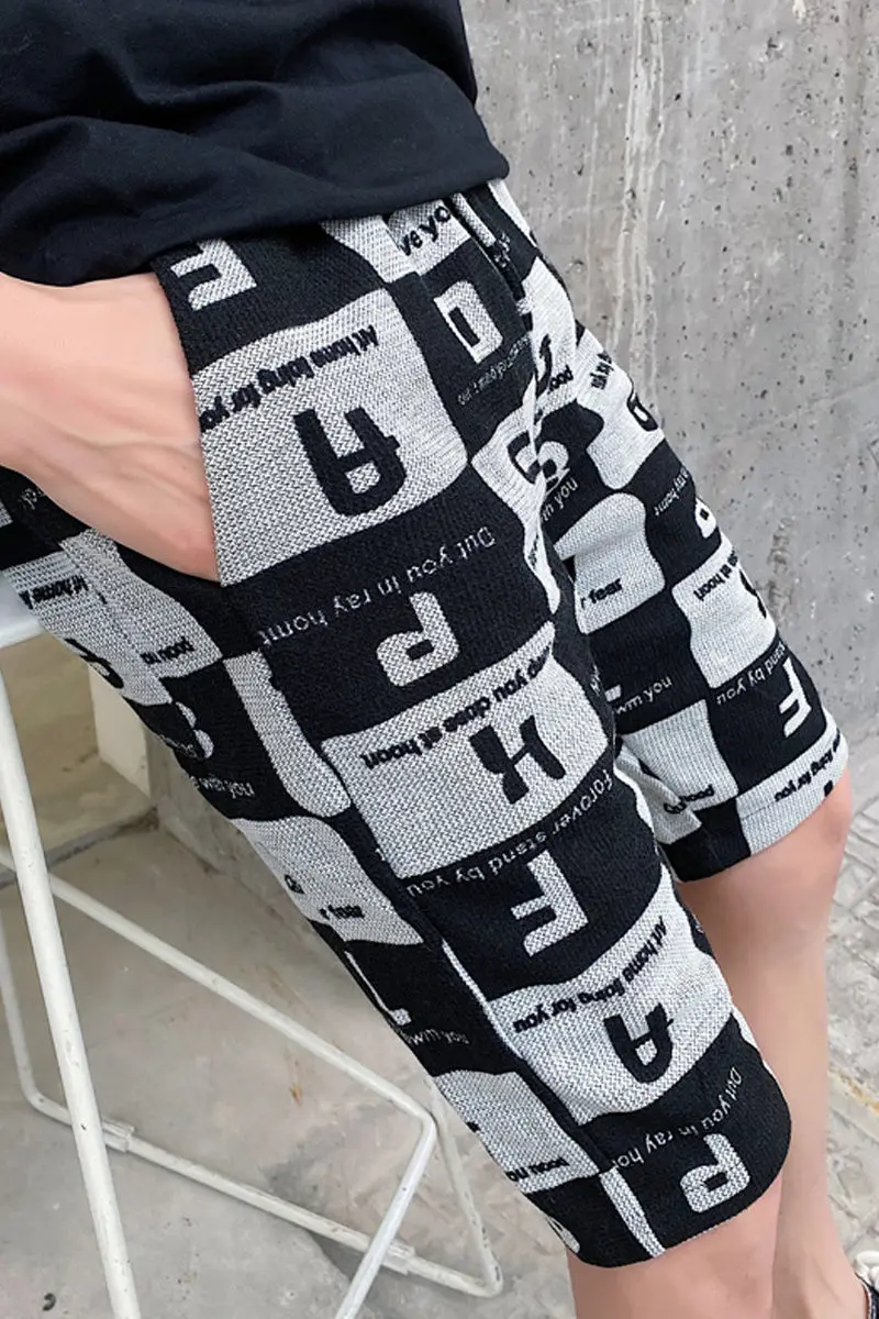 

2020Summer New Youth Popular Korean Men's Self-cultivation Letter Printing Color Matching Five-point Pants Fashion Casual Shorts