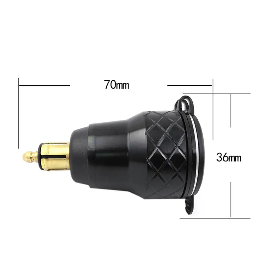 Зарядное устройство для мотоцикла с двумя USB-портами и адаптером прикуривателя BMW