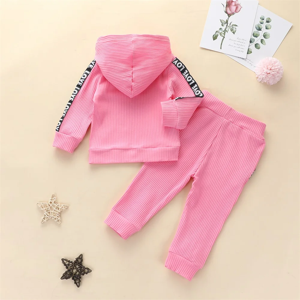 Платье для маленьких девочек с длинными рукавами и капюшоном надписью