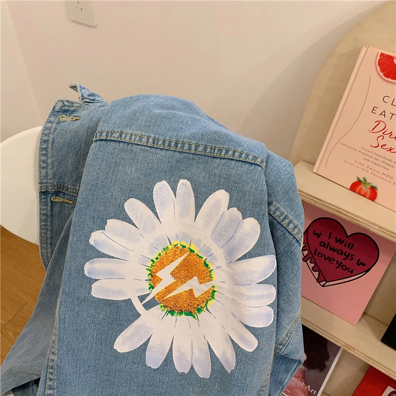 

ZQLZ Vintage Women Denim Jacket Loose Flower Street Jeans Autumn Coat Female 2020 New Plus Size Spring Jean Coats Womens
