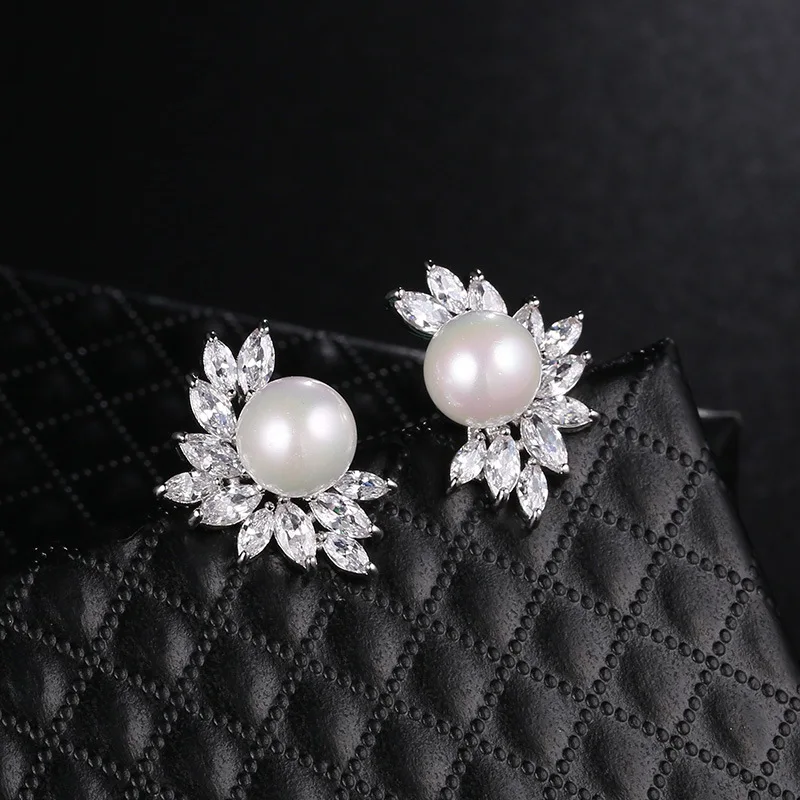 

Sterling silver earrings earrings horse eye zircon Korean fashion pearl earrings jewelry