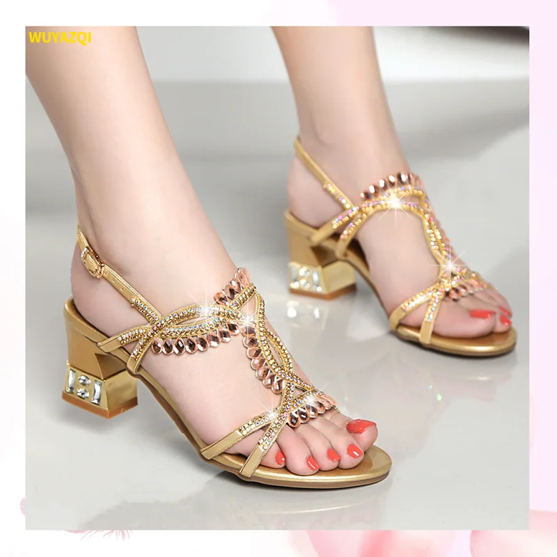 WUYAZQI Fashion Flip Flops Girls Casual Sandals Sexy Crystal Rhinestone Design Women Sandal Hot Ladies Genuine Leather Shoes Q8