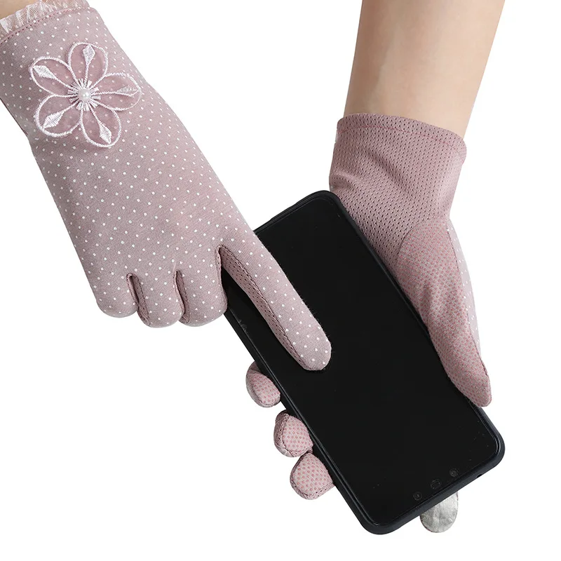 

1Pairs Lace Flower Driving Gloves Touch Screen Women Gloves Thin Anti-slip Wave Point Cotton Gloves Summer Sunscreen Lady Mitten