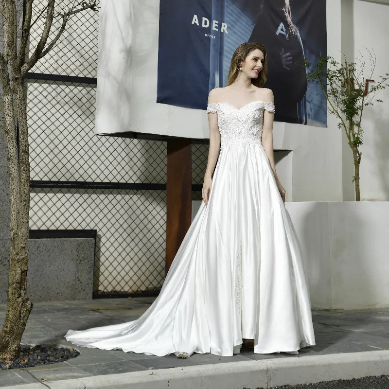 

Elegant Off Shoulder Wedding Dress Lace Vintage Satin backless Applique Sequins A-line Bridal Gown