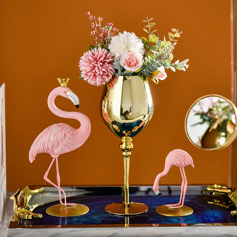 Роскошная Скандинавская маленькая стеклянная ваза Strongwell с золотым покрытием для