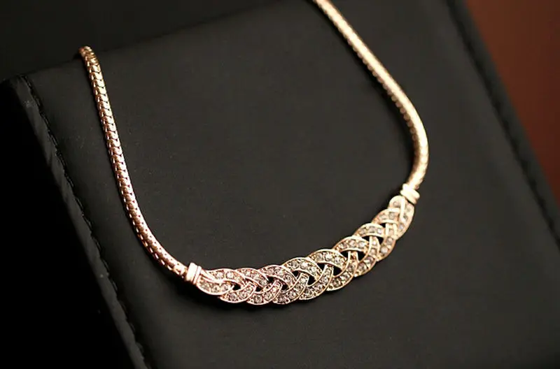 Плетеные украшения винтажное ожерелье полюсная цепочка змея со стразами