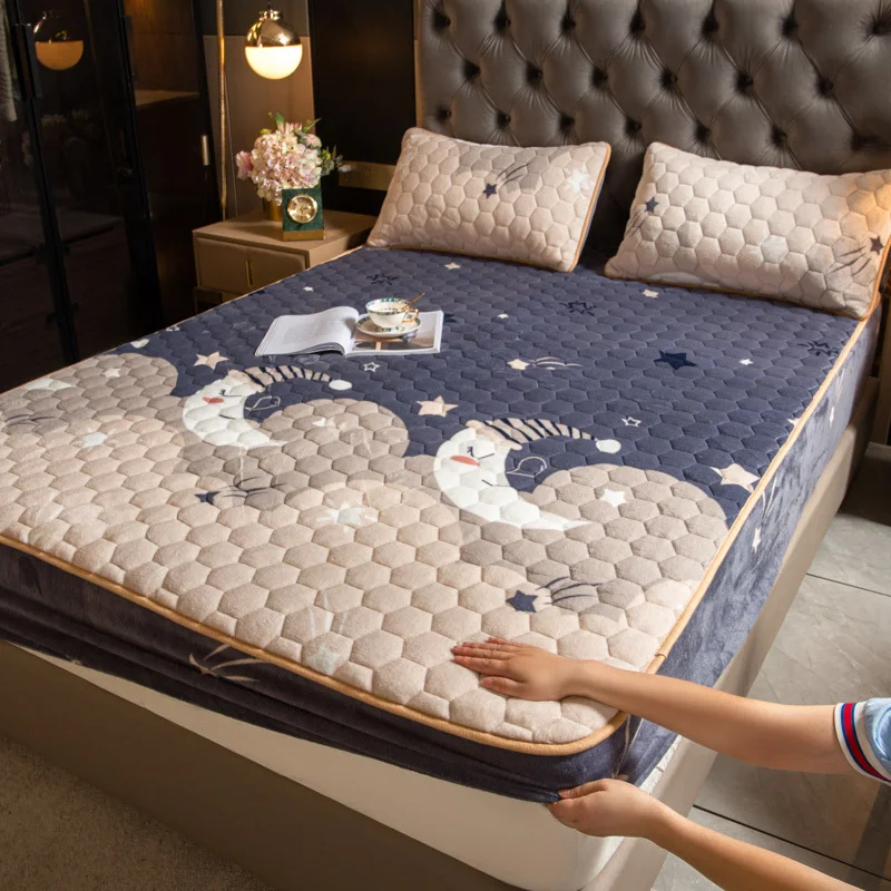 

Зимнее постельное белье с милым мультяшным принтом, флисовая натяжная простыня, домашнее постельное белье, декоративный наматрасник, Корол...