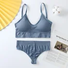 Комплект женского нижнего белья из двух предметов, бюстгальтер во французском стиле без стальных косточек, тонкий привлекательный спортивный с красивой задней треугольной чашкой