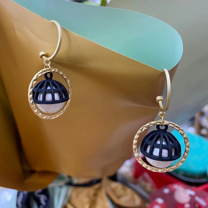 

2020 new alloy fishtail imitation pearl earrings women's lotus earrings pendant girls butterfly earrings jewelry