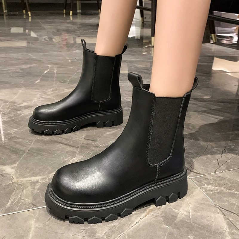 

Women's Short Boots Solid Color PU Thick-soled Waterproof Women's Boots Comfortable and Lightweight Outdoor Martin Boots 2021
