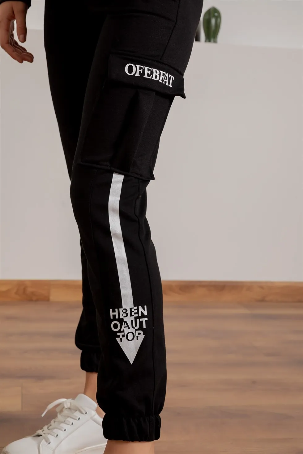 

Printed Shipping Tracksuit-BLACK running sport Joggers women quick dry athletic gym sports Sweatpants Two side pockets exercise