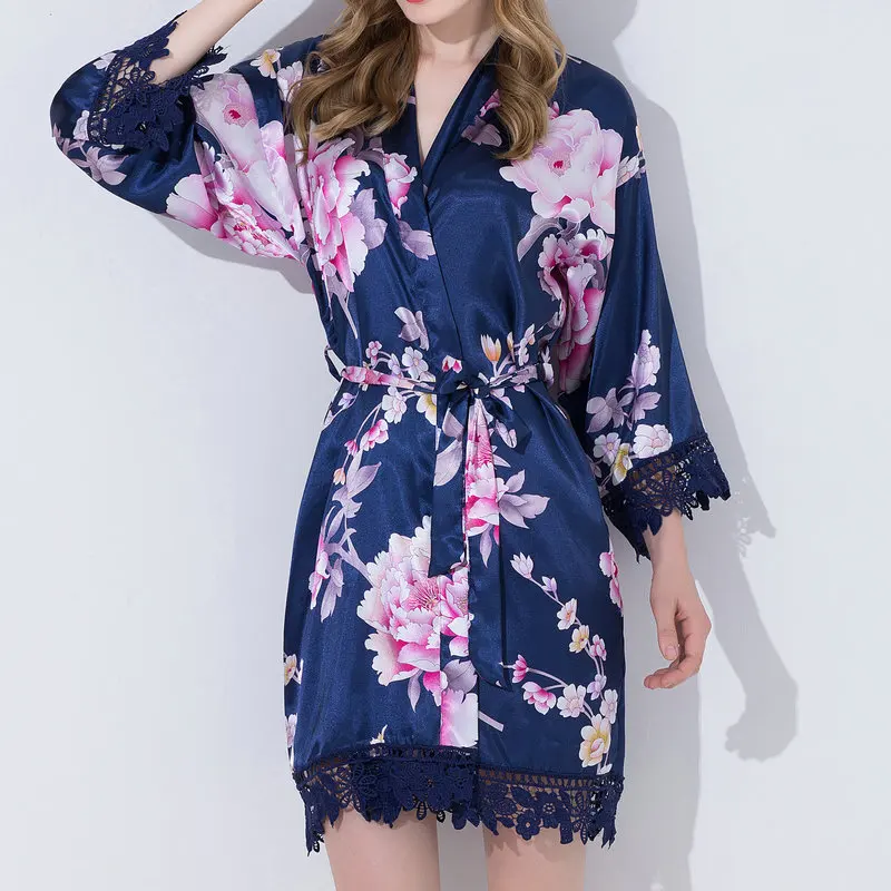 YUXINBRIDAL халаты с цветочным принтом с кружевной отделкой цветочный атласный Шелковый Свадебный невесты кимоно для невесты Халаты вечерние халат атласный