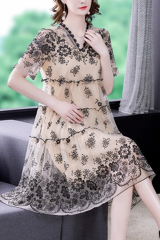 

COIGARSAM Women Dress Summer 2021 New Vintage Short Sleeve Embroidery Mesh V-Neck Dresses Traf Robe Vestidos