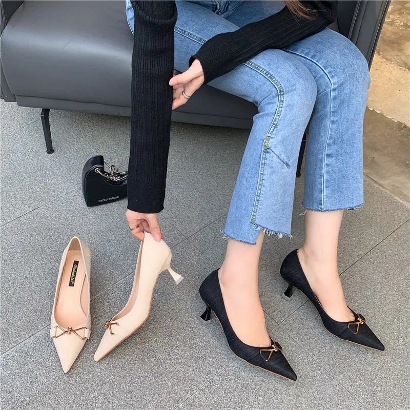 

Женские туфли на высоком каблуке 2021 см, офисные туфли-лодочки с острым носком и металлической пряжкой, весна 6,5